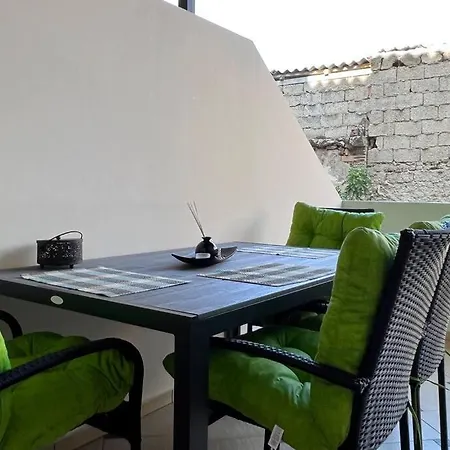 Anna Kavros Luxury Apartment Chania (Crete)